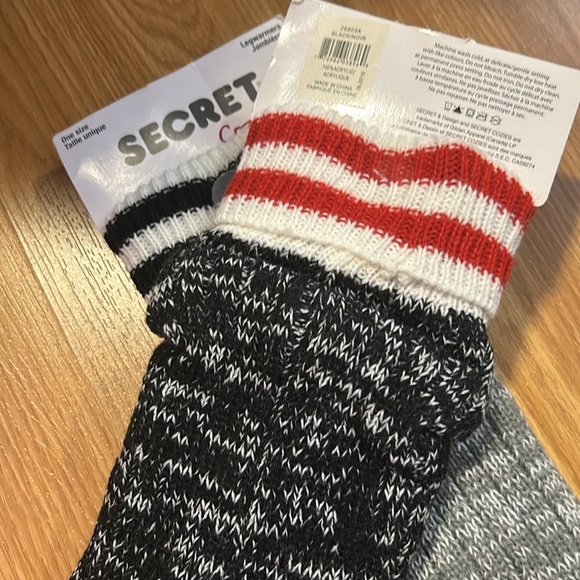 Women's Cozy Leg Warmers - Black and Gray - Picture 8 of 8